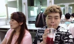 娱乐吃瓜人物解说视频,吃瓜人物解说视频背后的故事